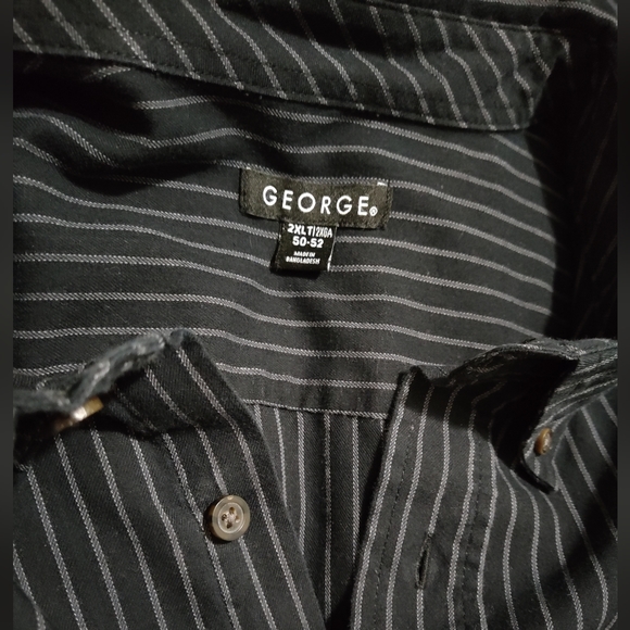 George Mens Button Down Long Sleeve Shirt Black+Vertical Stripes Size 2XLT 50-52 - Picture 4 of 6